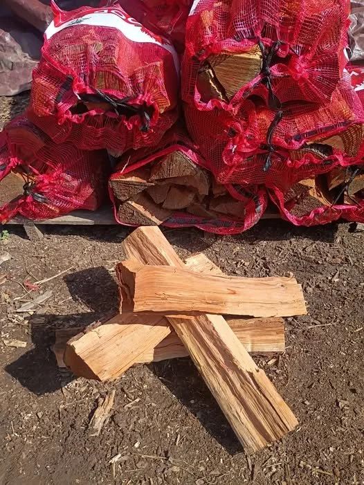 Split hardwood firewood bundles